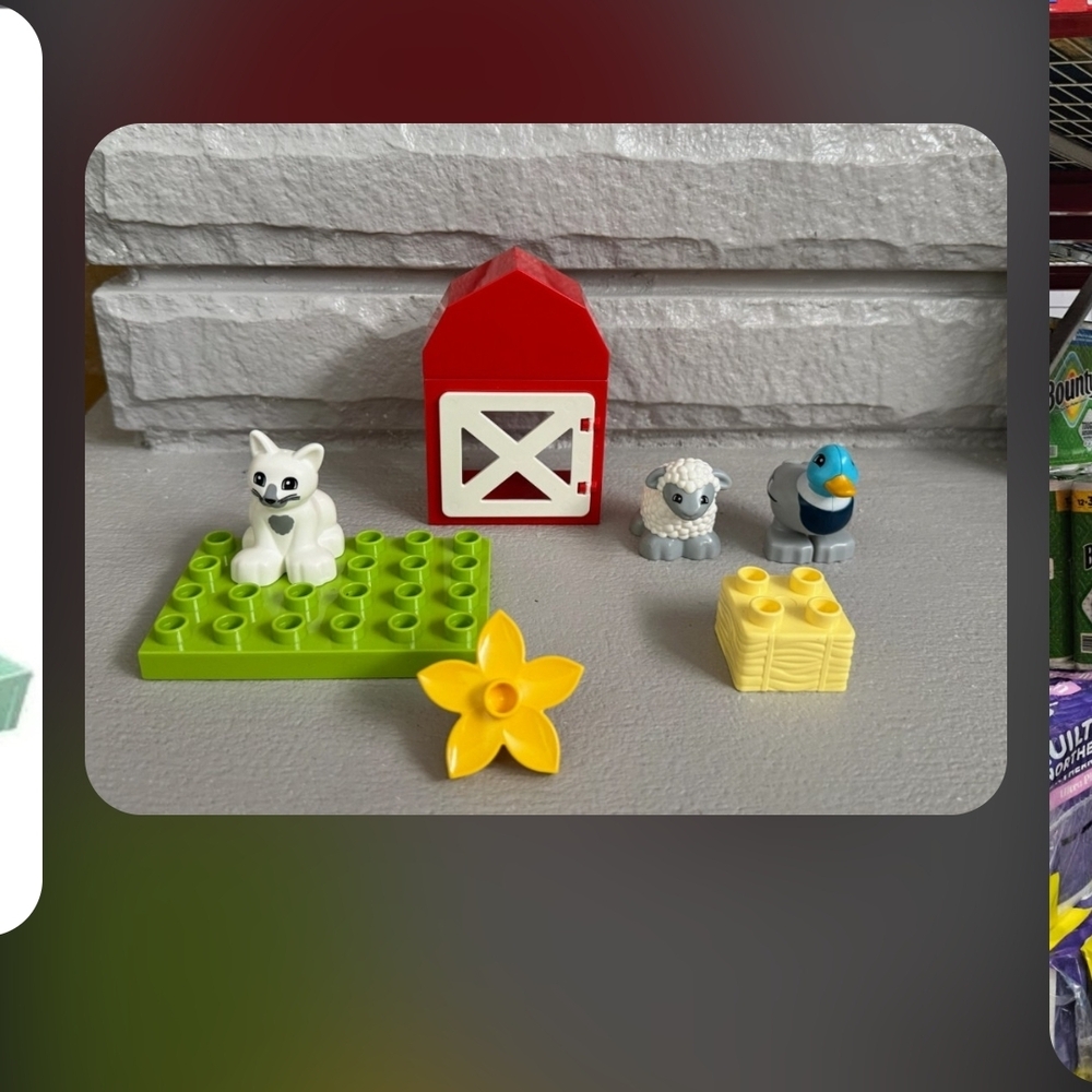 Lego Duplo Farm Animal Building Set with Red Barn